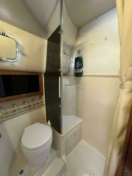 1996 Albin 32+2 Command Bridge