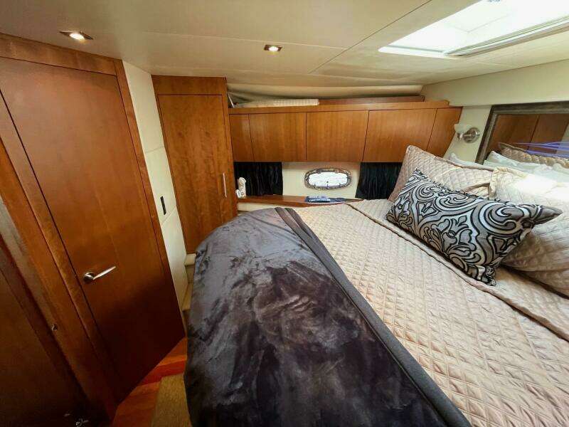 Regal 52 Sport Coupe - VIP