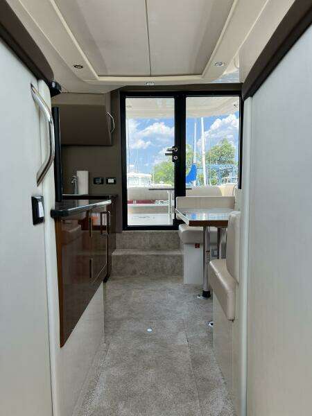 2016 Carver C34 Companionway View 2