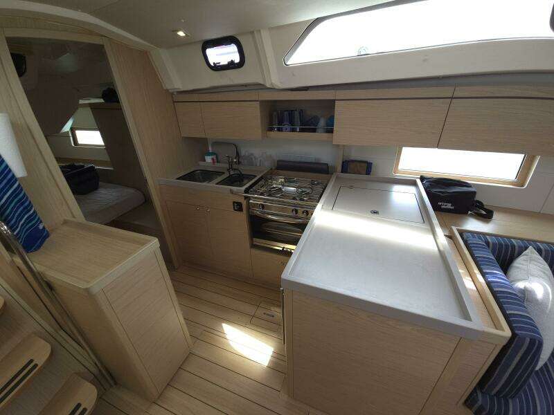 2019 Beneteau Oceanis 46.1