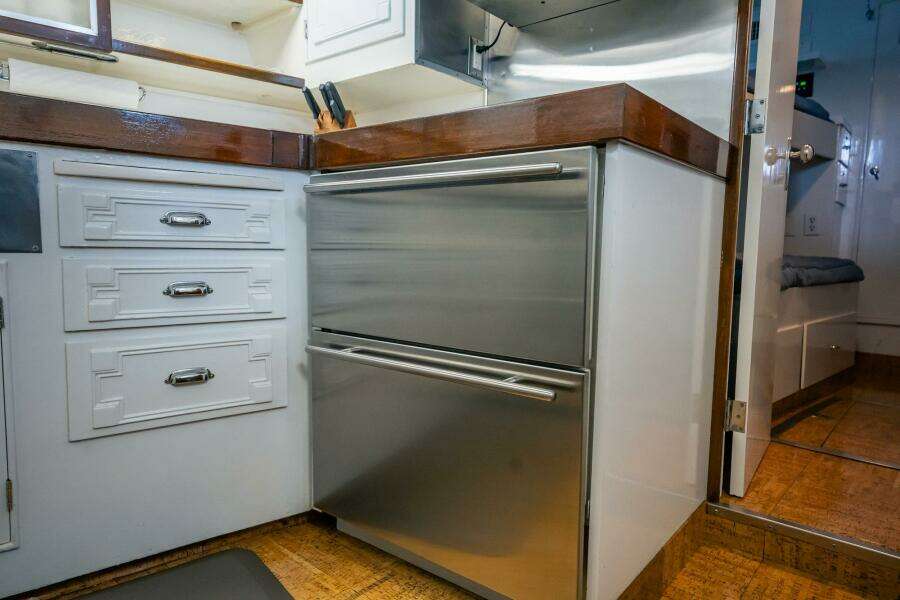 1964 Burger 64 Motor Yacht