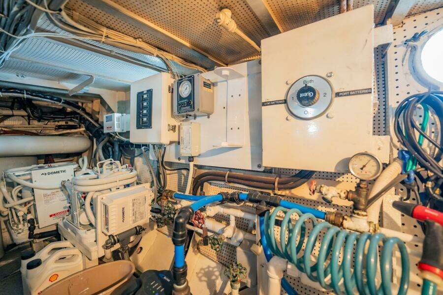 1964 Burger 64 Motor Yacht