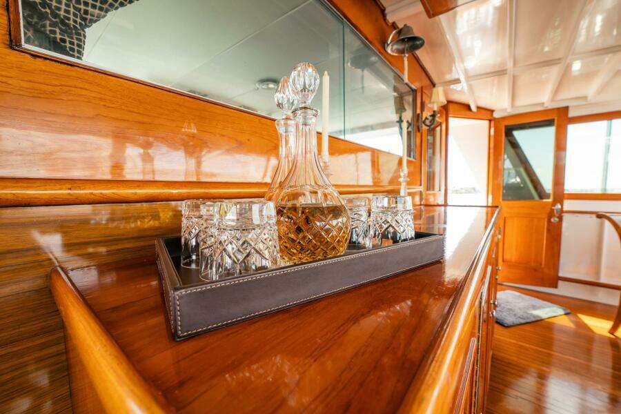 1964 Burger 64 Motor Yacht