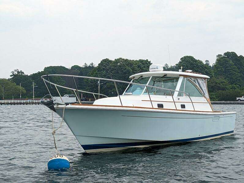2006 Hunt Surf Hunter 33