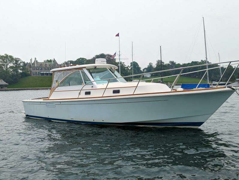 2006 Hunt Surf Hunter 33