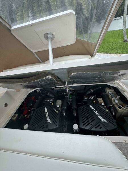 Searenity engine compartment