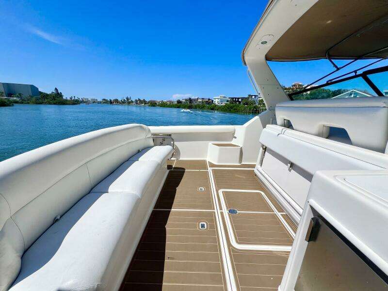 1998 Tiara Yachts 3500 Express