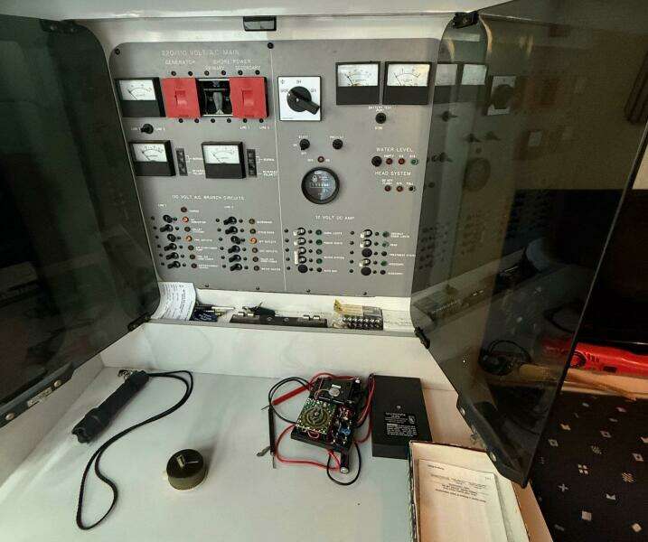 1989 Sea Ray 460 Express Cruiser