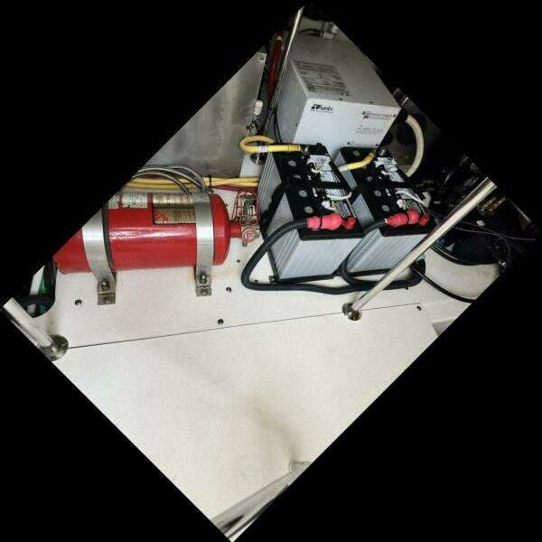 2013 Pursuit 365 SCI