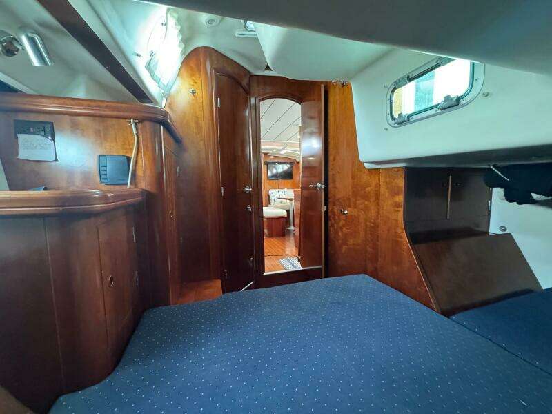 2005 Beneteau 473