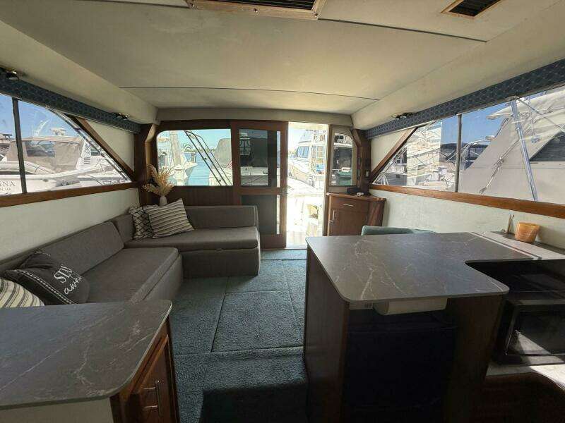 1988 Ocean Yachts 35 Flybridge