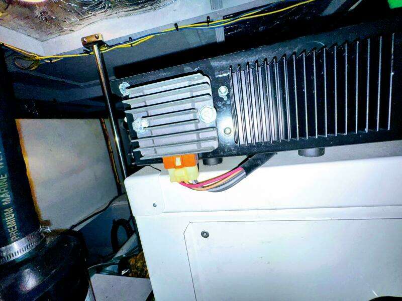 2005 Silverton 35 Motor Yacht