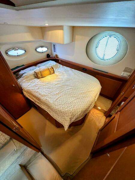 2005 Silverton 35 Motor Yacht