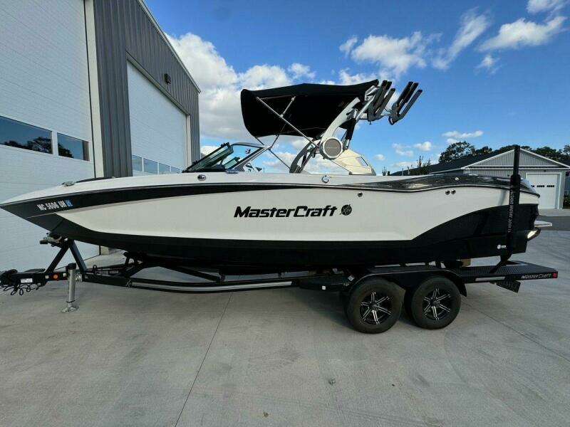 2019 Mastercraft 24X