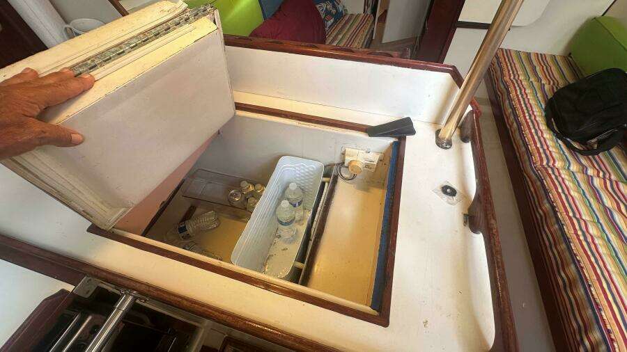 1977 Pearson 365 Ketch