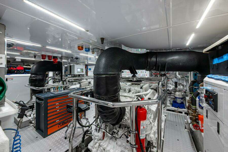 2023 Benetti 34M OASIS