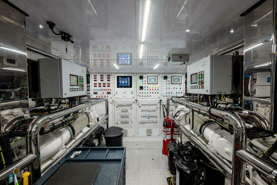 2023 Benetti 34M OASIS