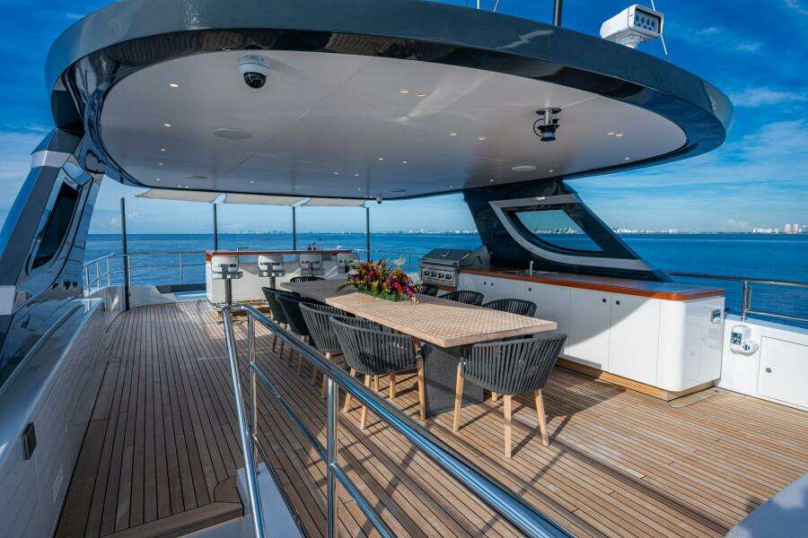 2023 Benetti 34M OASIS