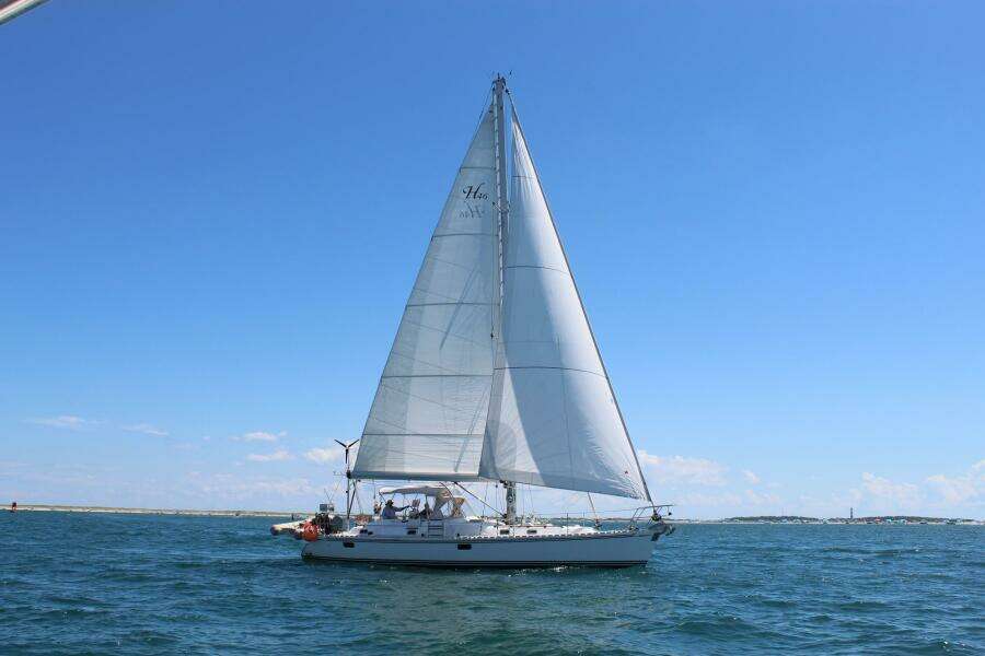 2008 Hylas 46 Center Cockpit