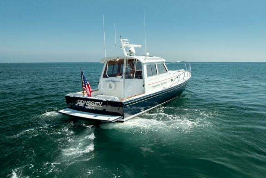 2000 Little Harbor WhisperJet 44