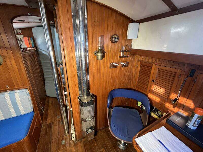 1982 Tayana Tayana 37