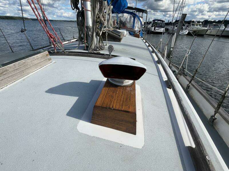 1982 Tayana Tayana 37