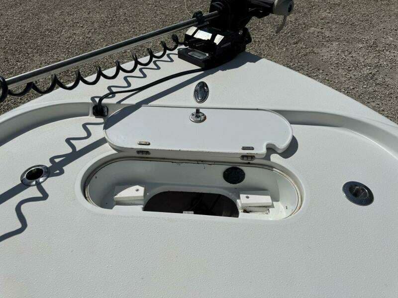 2016 Yellowfin 24 Bay