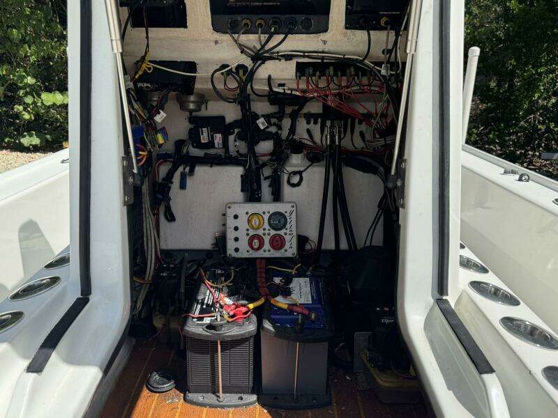 2016 Yellowfin 24 Bay