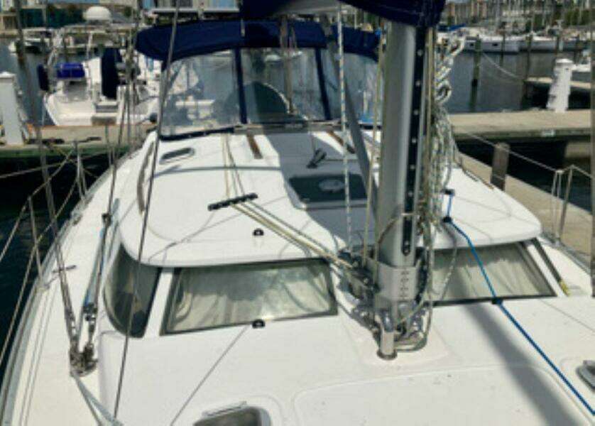 2002 Jeanneau 43DS