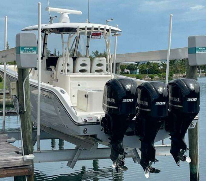 2016 Cobia 344 Center Console