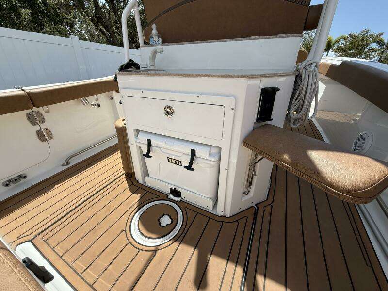 2022 Sea Hunt Ultra 265 SE