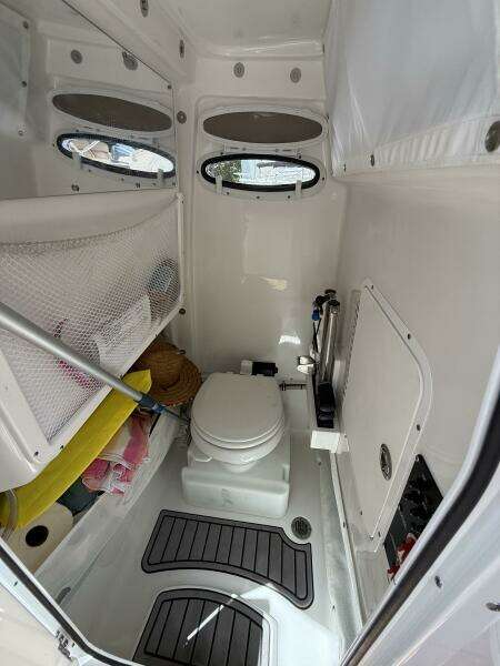 2022 Sea Hunt Ultra 265 SE