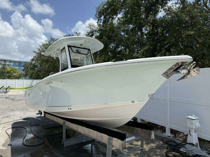 2022 Sea Hunt Ultra 265 SE