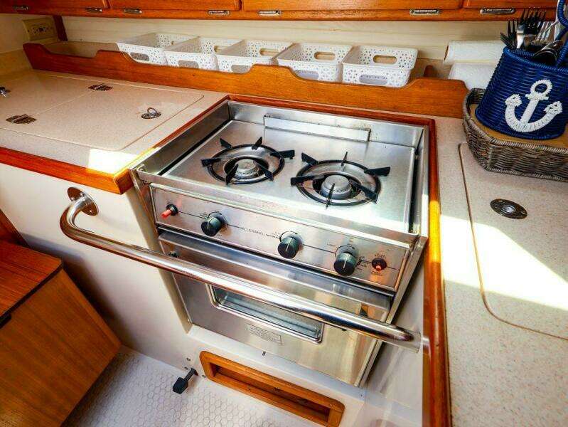 2001 Catalina 36 MKII