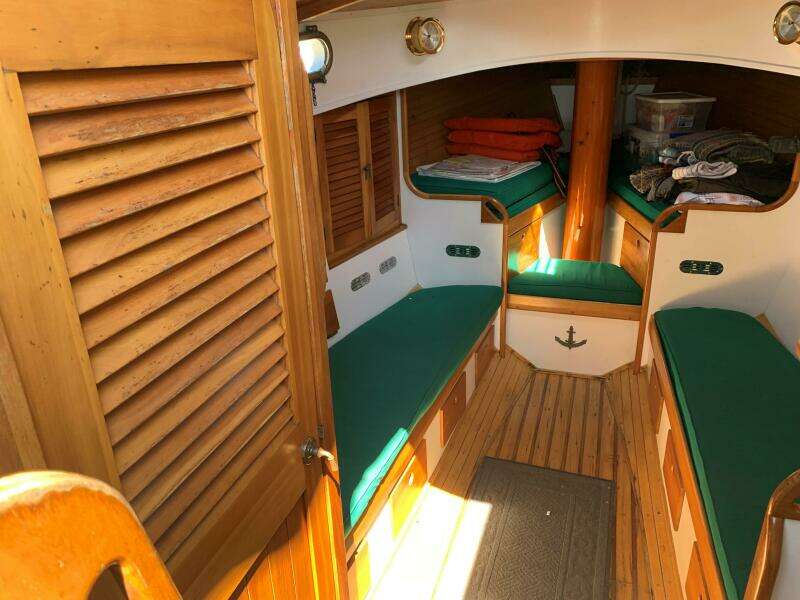 1981 Jarvis Newman Dictator Friendship Sloop