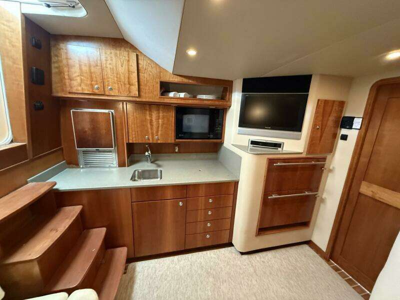 2007 Albemarle 410 Express