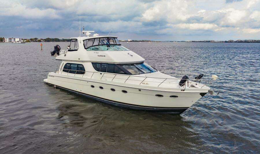 2004 Carver 56 Voyager Sonshine