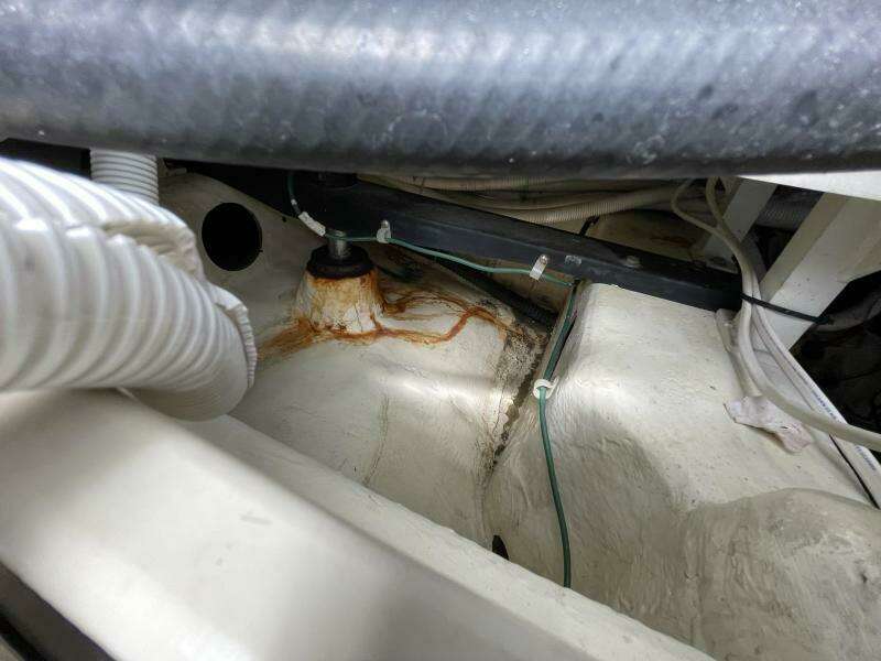 2004 Carver 56 Voyager Sonshine