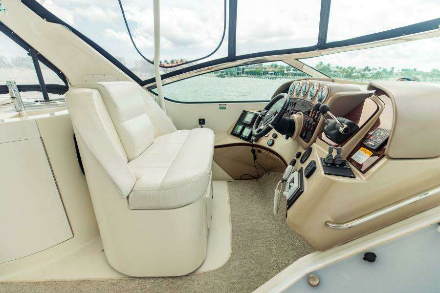 2004 Carver 56 Voyager Sonshine