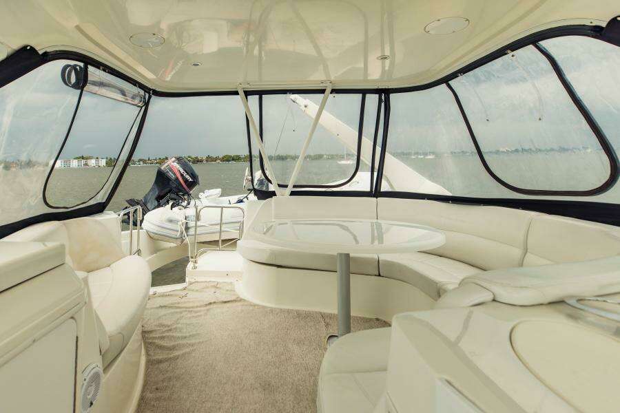 2004 Carver 56 Voyager Sonshine