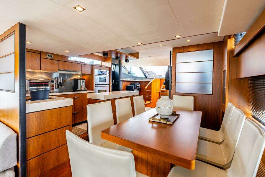 2013 Fairline 