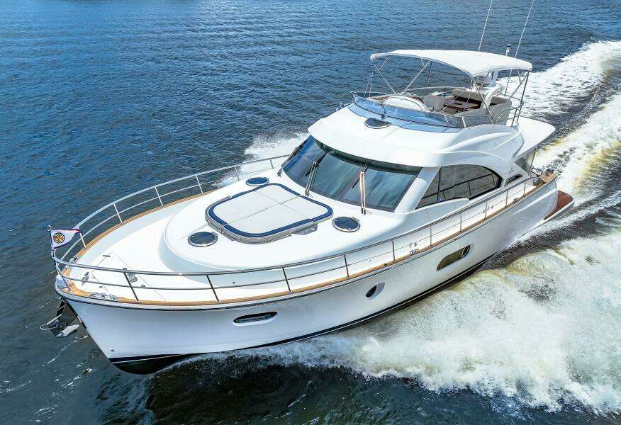 2015 Riviera Belize 54 Daybridge