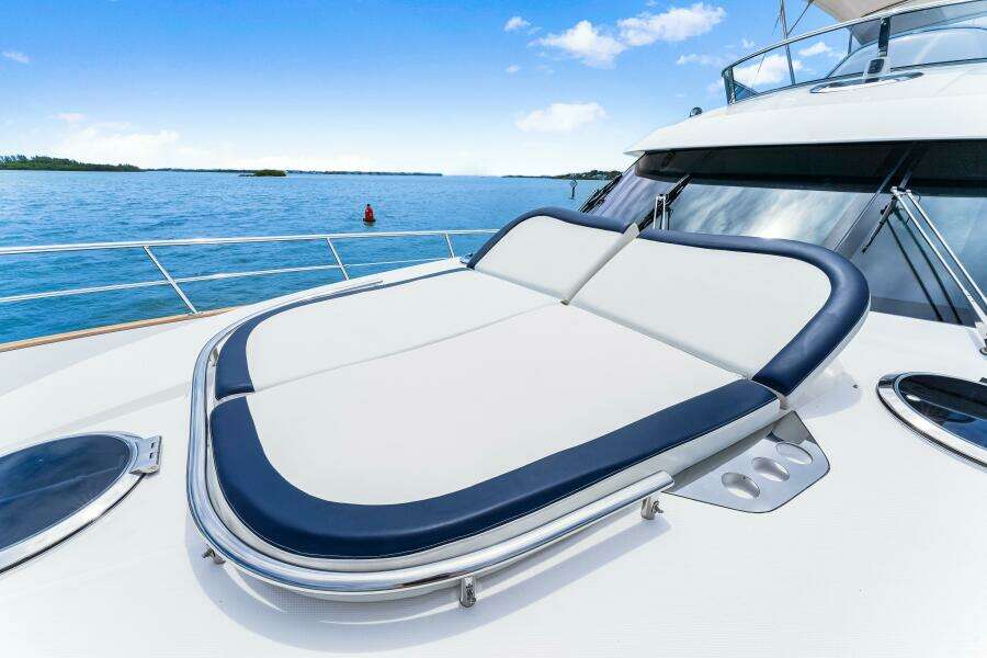 2015 Riviera Belize 54 Daybridge