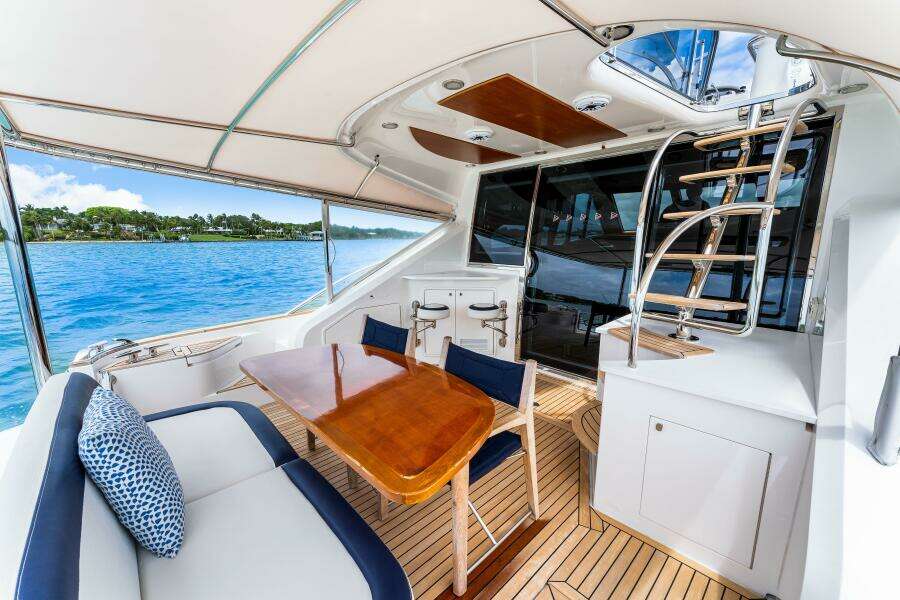 2015 Riviera Belize 54 Daybridge