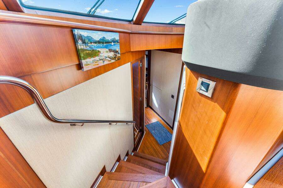 2015 Riviera Belize 54 Daybridge