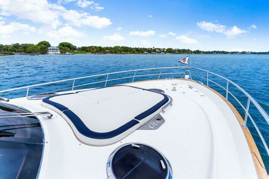 2015 Riviera Belize 54 Daybridge