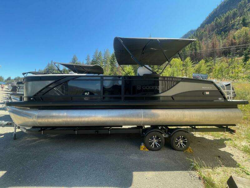 2024 Godfrey MC255DFL