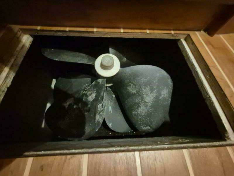 2002 Silverton 38 Convertible