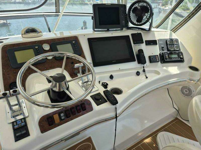 2002 Silverton 38 Convertible