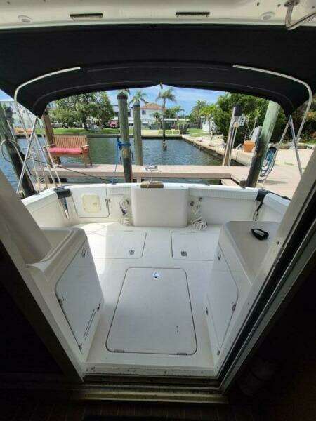 2002 Silverton 38 Convertible